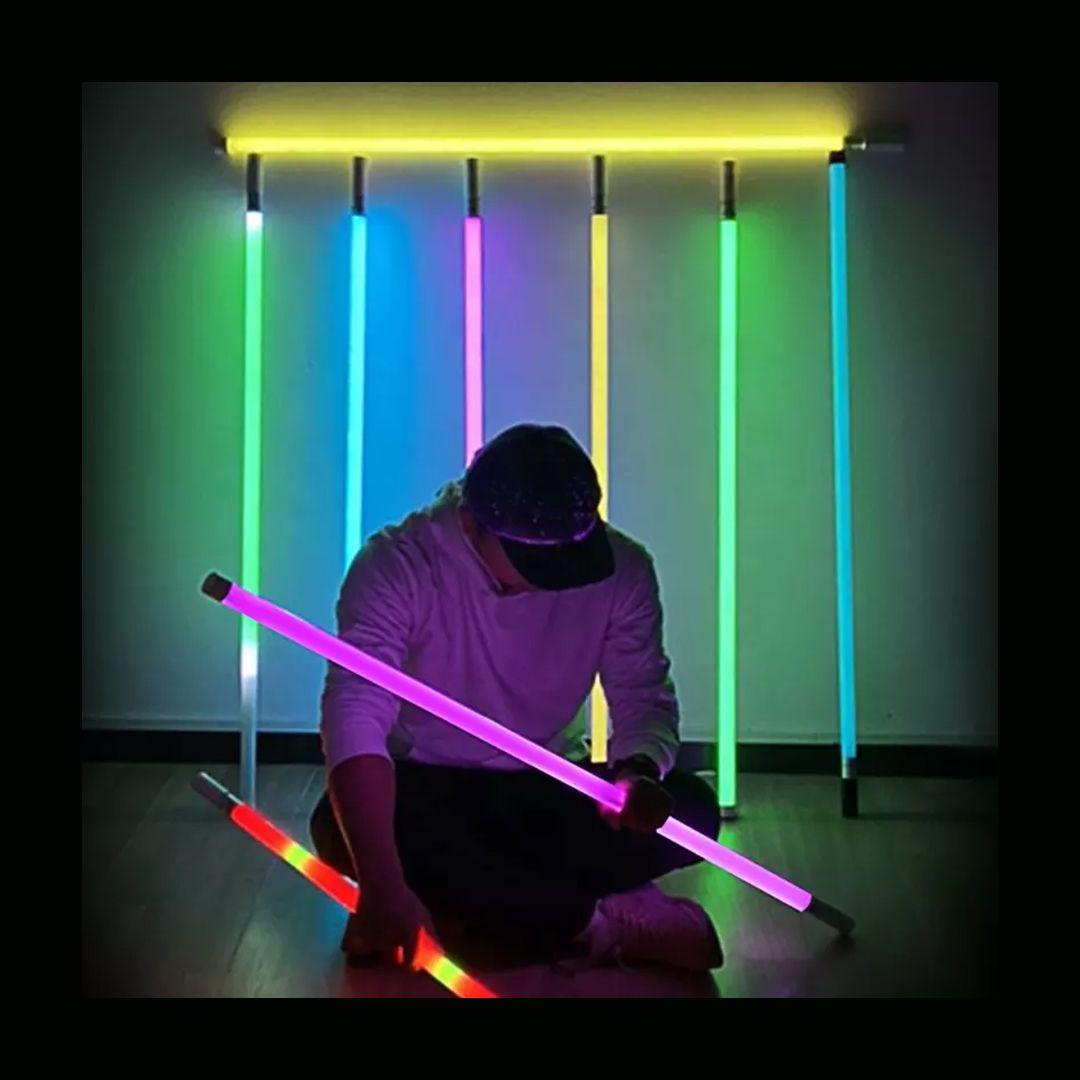 مصباح اضاءة RGB LED بطول 120 سم وقوة 18 واط اضاءة ملونة رائعة مع ريموت للتحكم عن بعد مثالي للتصوير ومقاطع الفيديو