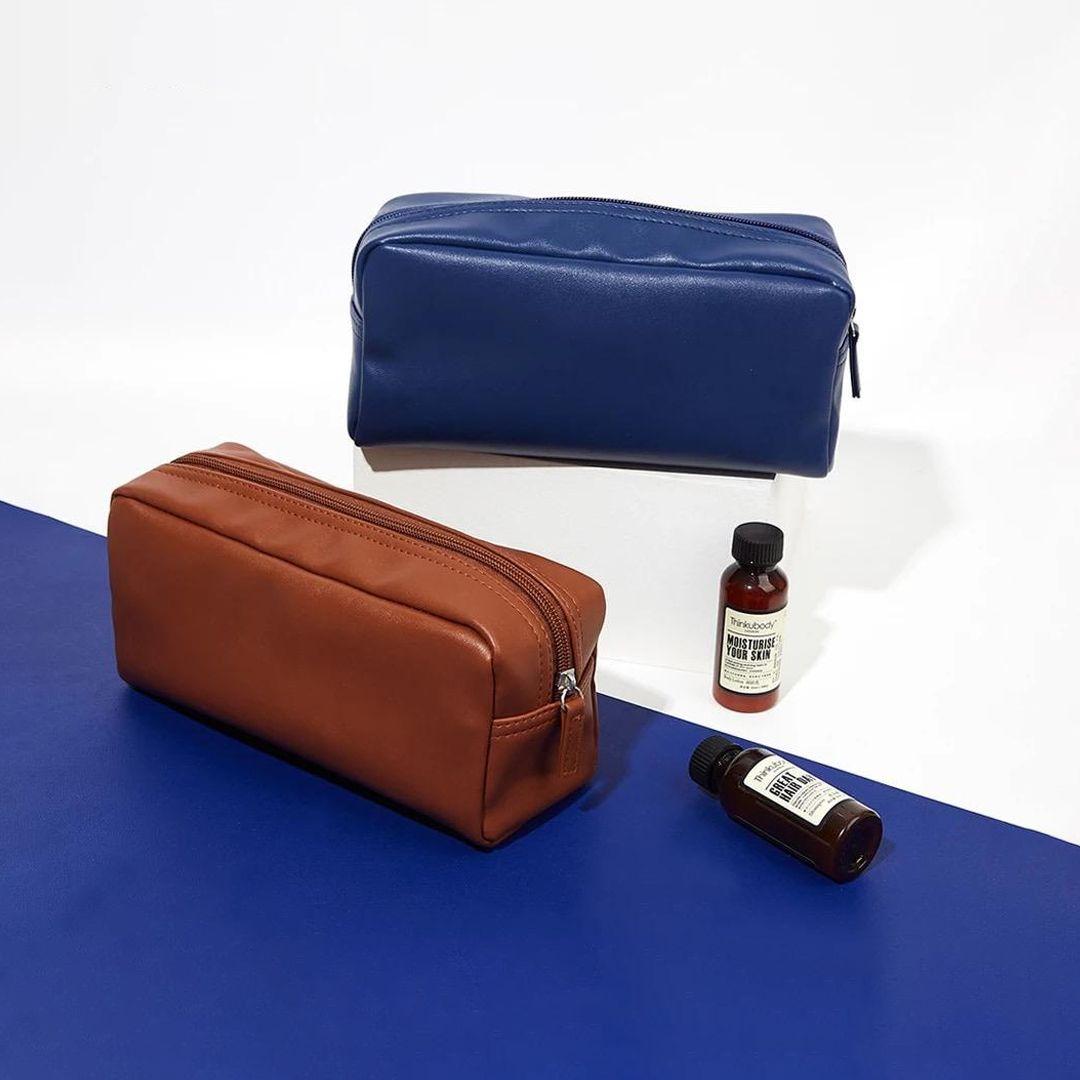 Unisex High-Quality Leather Canvas Organizer Bag perfect for Travel and daily use