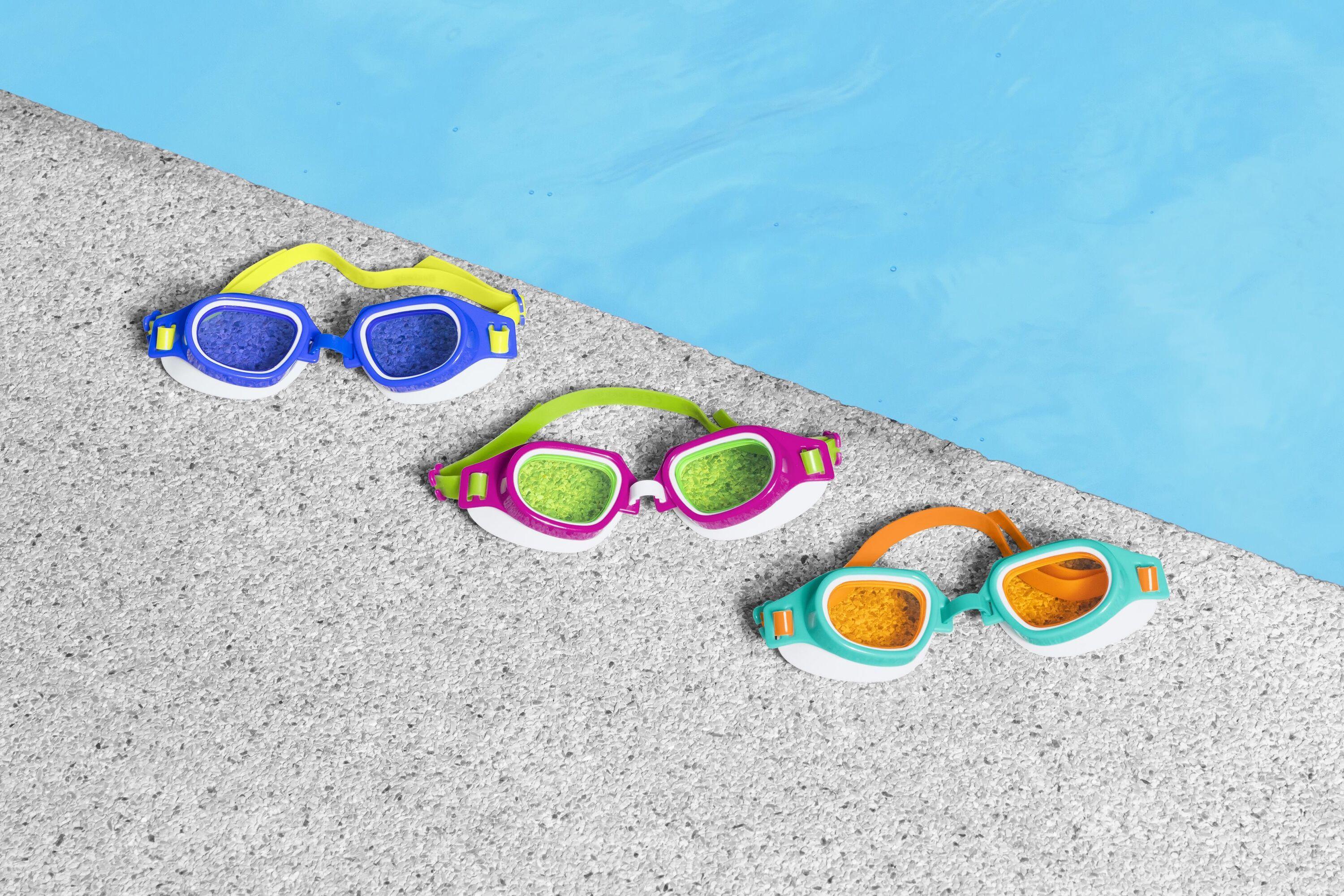 BESTWAY  AQUANAUT ESSENTIAL GOGGLES (Contents:one pair of goggles, 3 assorted colors) Age 7+